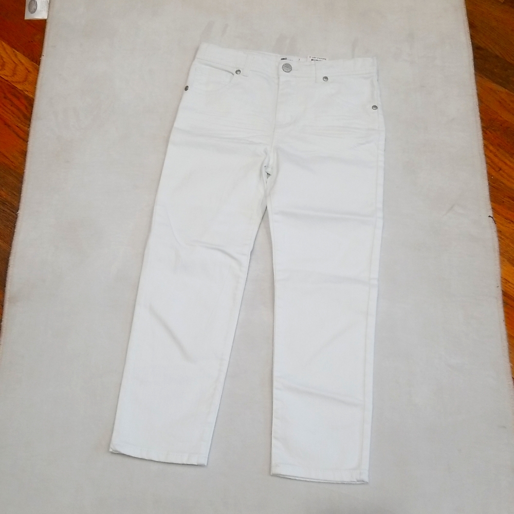 New white jeans
